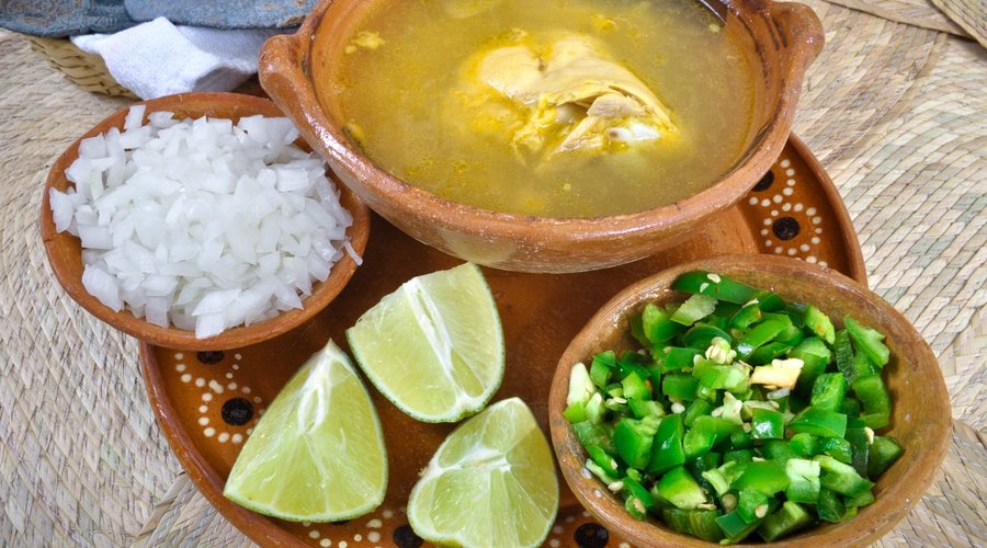 Caldo de pollo