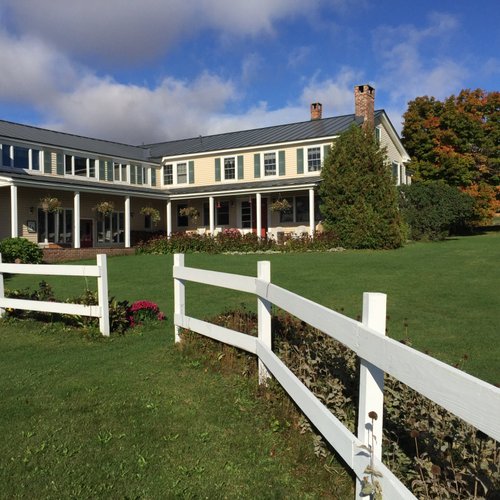 Cooper Hill Inn at Mount Snow image