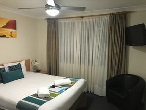 Room & Suite