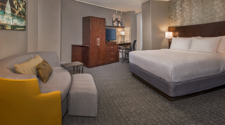 Executive Corner King Guest Room
