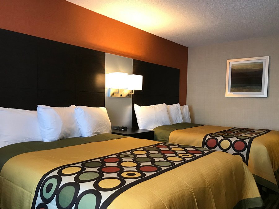 Bay Hill Inns And Suites Manitoba Canada