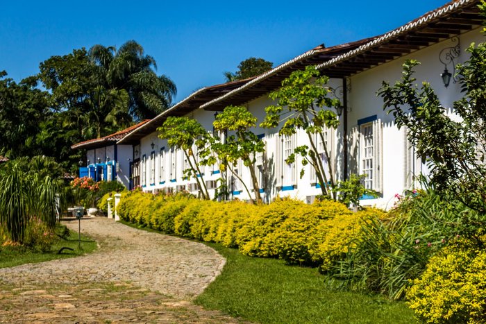 HOTEL FAZENDA COM PENSÃO COMPLETA E RECREAÇÃO INCLUSA A 50 MINUTOS