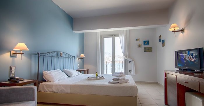 Aretanassa Hotel Rooms: Pictures & Reviews - Tripadvisor