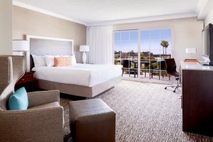 Room & Suite