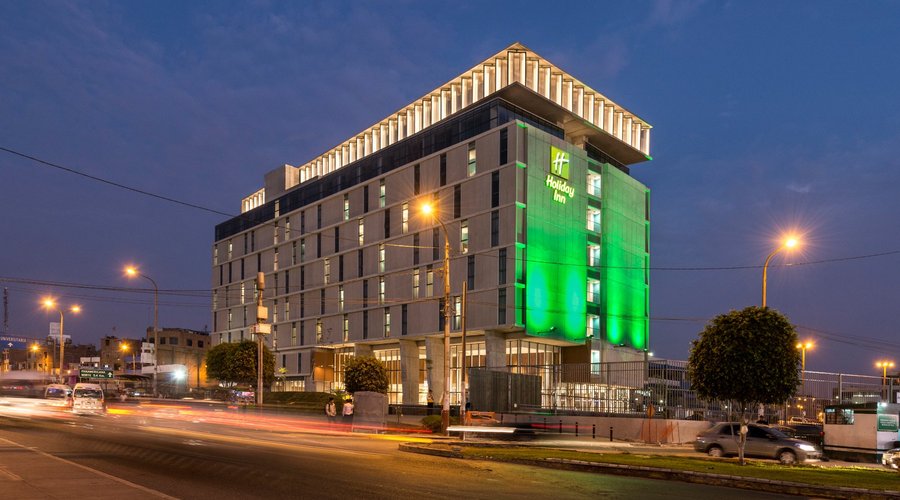 Fachada Holiday Inn Lima Airport
