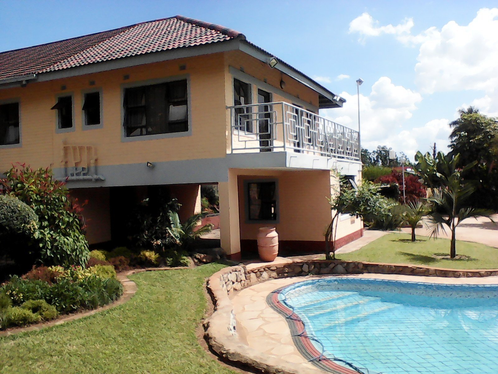 PREMIER GUEST LODGE (Harare) - Guesthouse Reviews & Photos - Tripadvisor