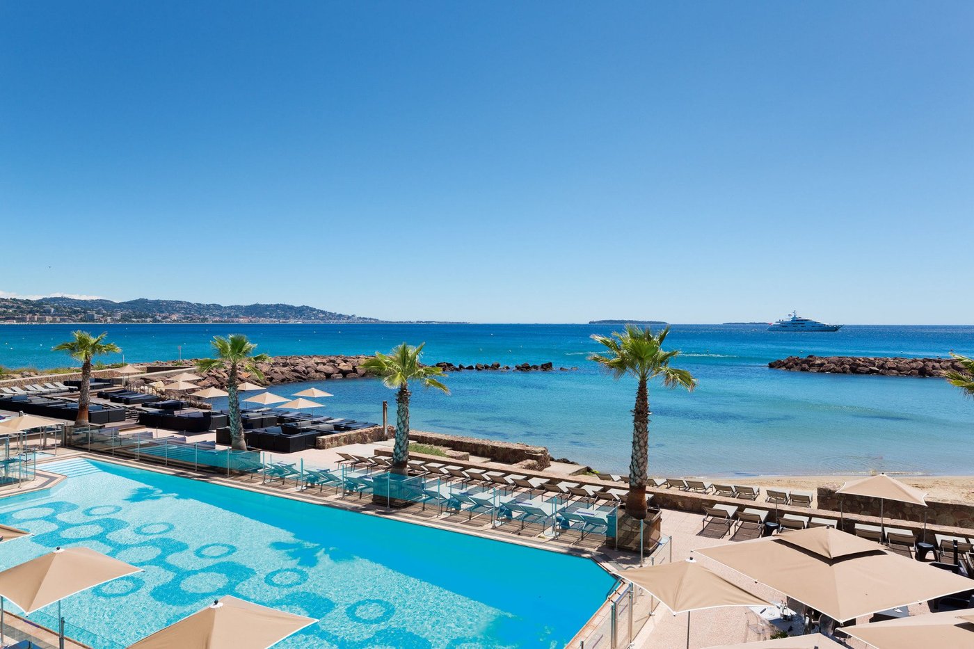 hotel luxe mandelieu