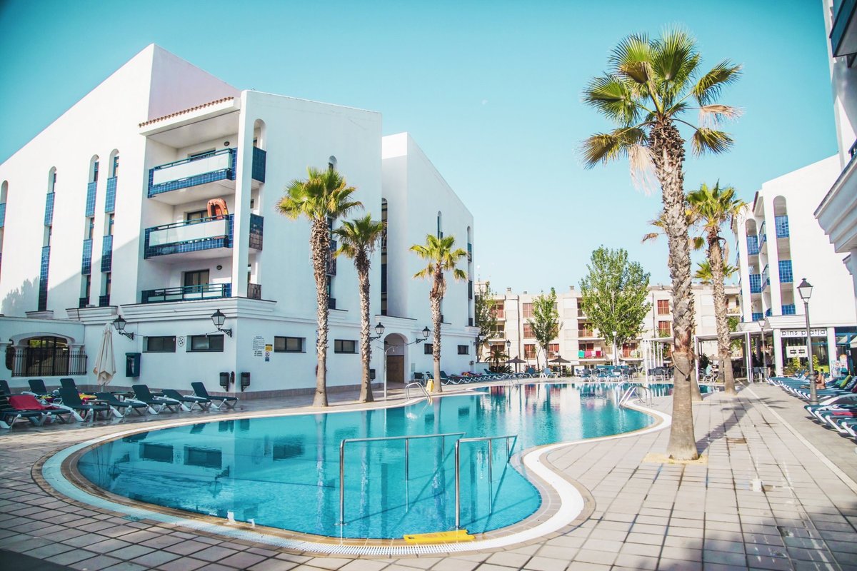 Pins Platja Apartments Pool Pictures & Reviews - Tripadvisor