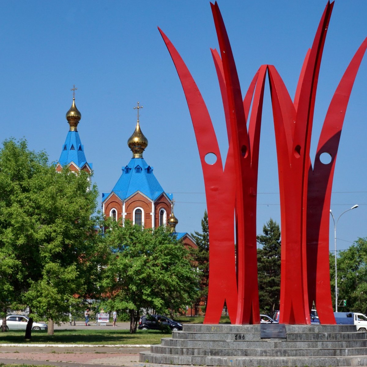 Памятник Нерушимая Дружба, Комсомольск-на-Амуре: лучшие советы перед  посещением - Tripadvisor