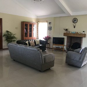 Standard Villa Lounge