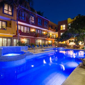 Pool during the evening
