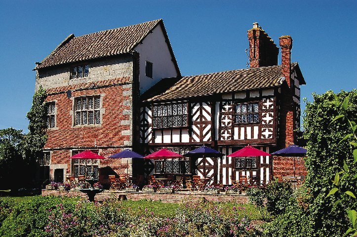 Shropshire Hotels: Albright Hussey Manor Hotel | tripadvisor.co.uk