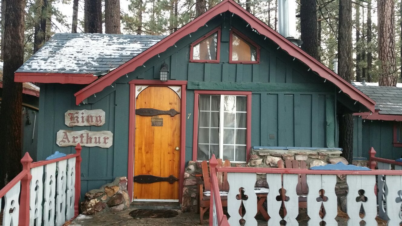 CASTLE WOOD COTTAGES (Big Bear Lake) - Cottage Reviews, Photos, Rate