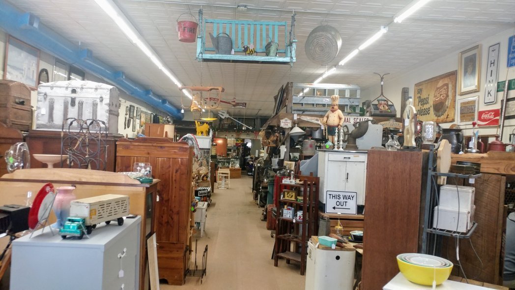 Finders Keepers Antiques & Collectibles - All You Need to Know BEFORE ...