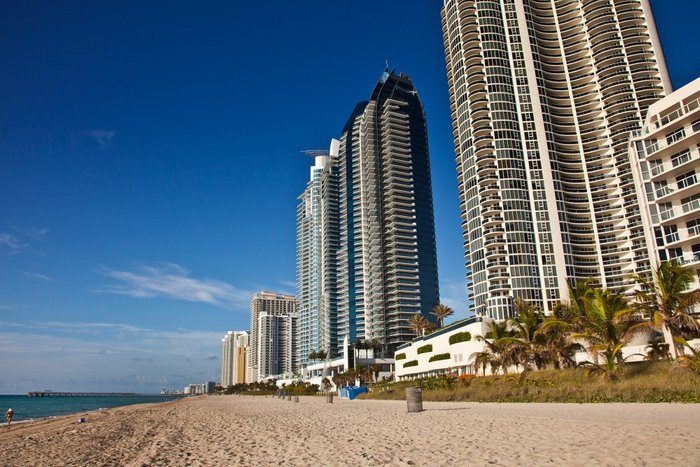 Sole On The Beach Sunny Isles