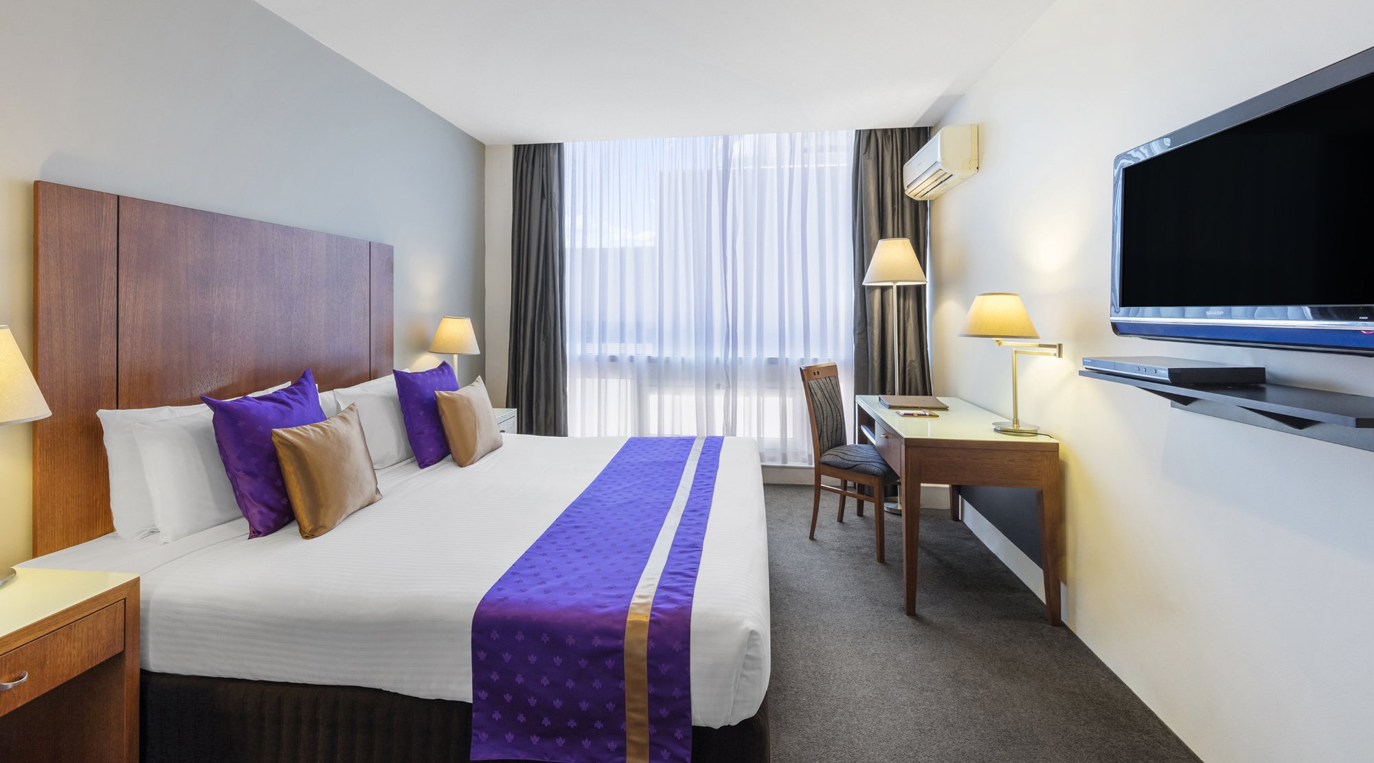 Hotel photo 23 of Park Regis Griffin Suites.