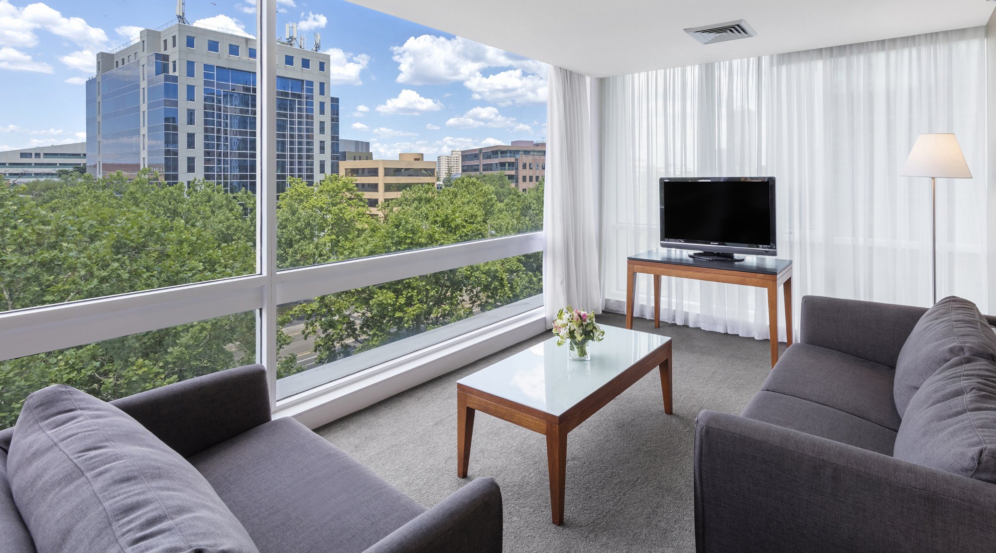 Hotel photo 6 of Park Regis Griffin Suites.