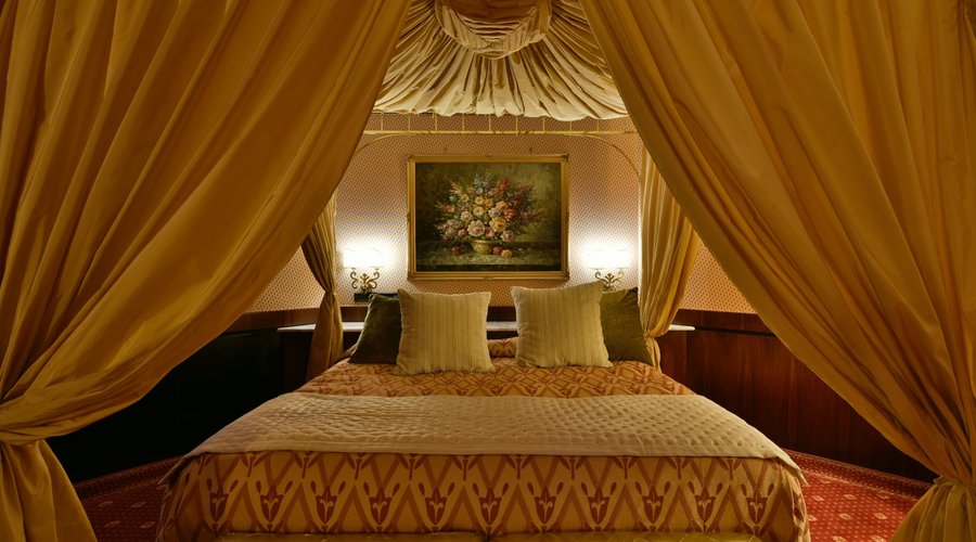 Royal Suite