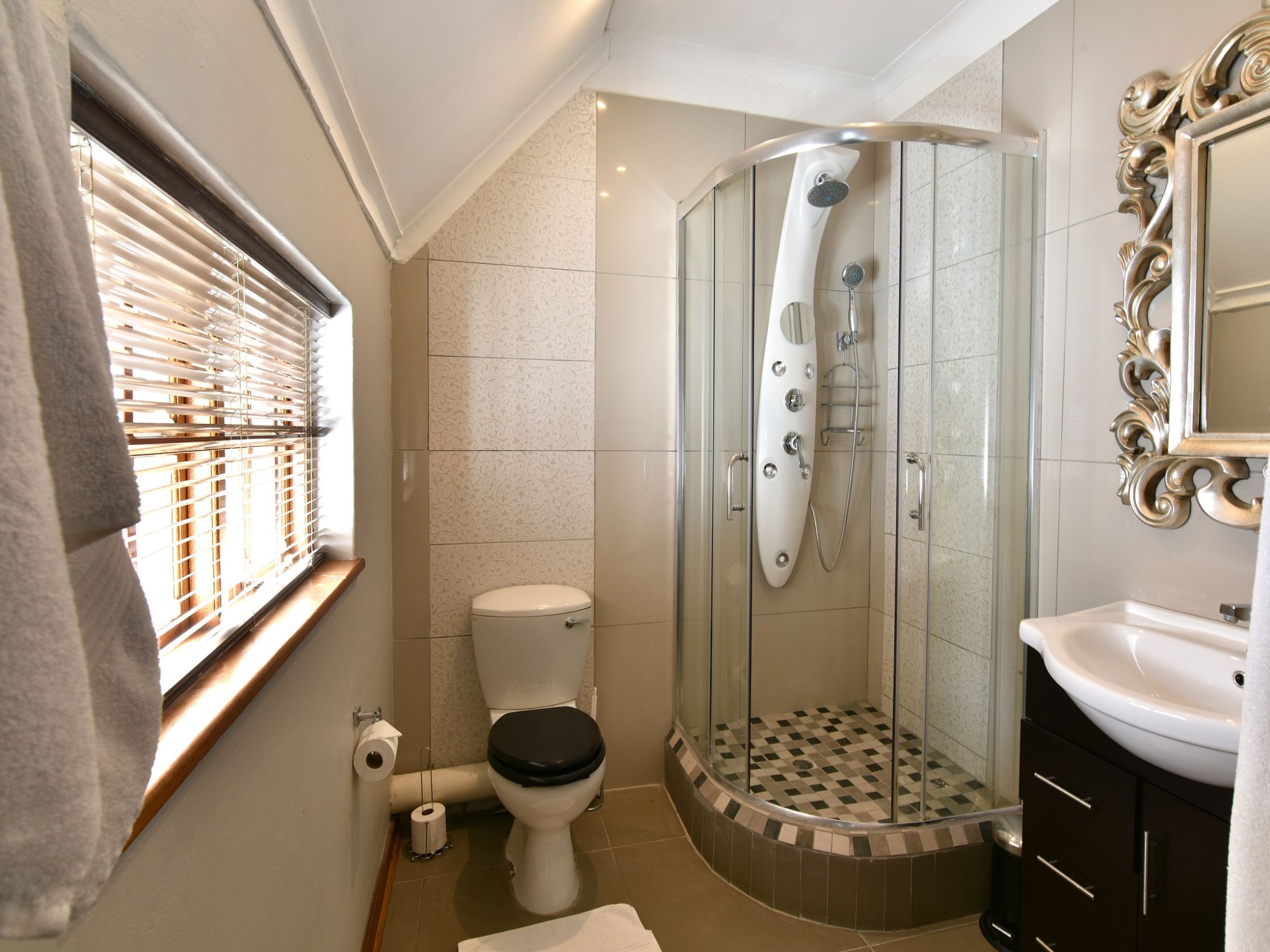 Hotel photo 26 of Bloemstantia Guest House.