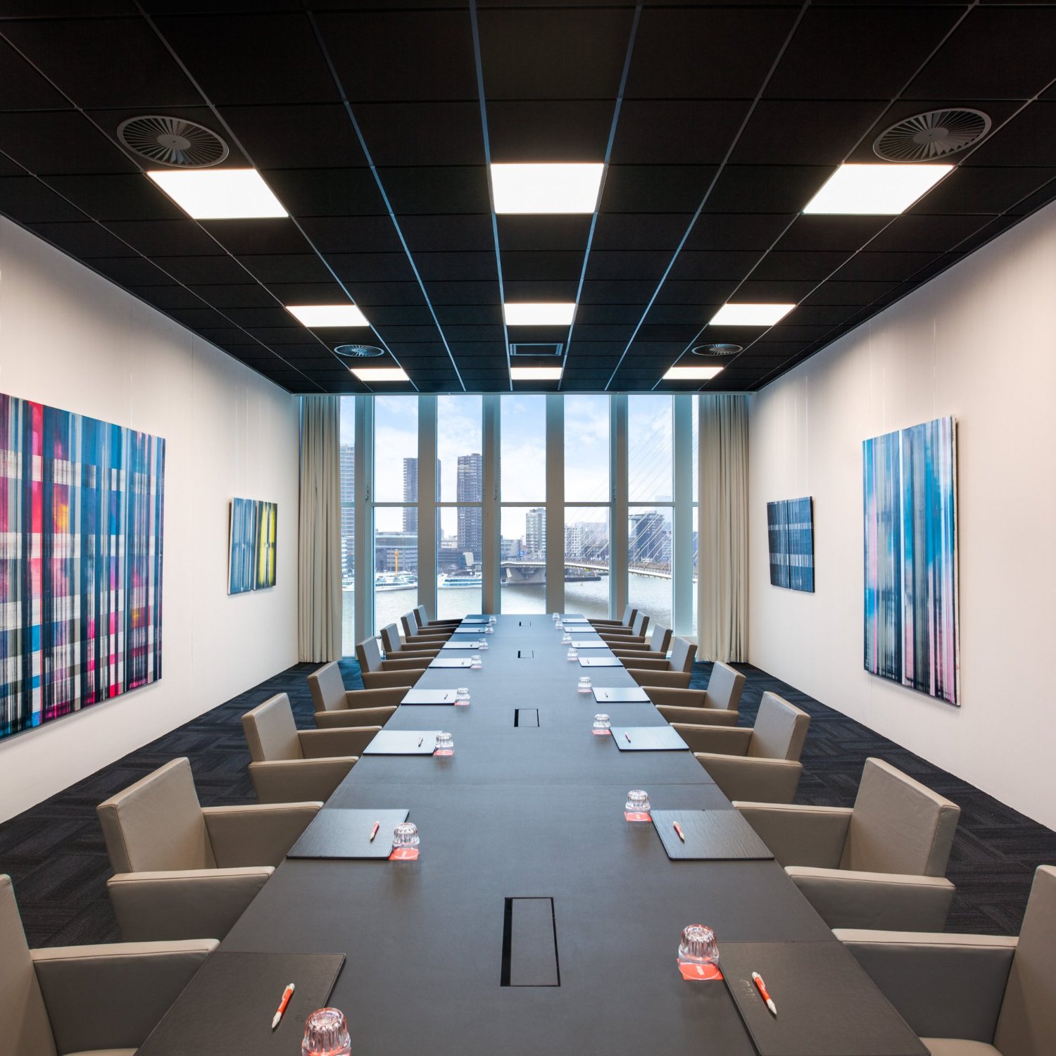 Hotel photo 10 of nhow Rotterdam.