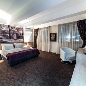 City Hotel, hotel in Mostar