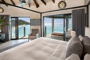 Room & Suite