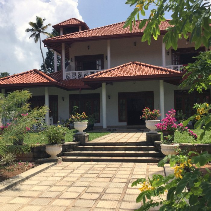 Villas шри ланка. Сальвин вилла Бентота. Самая красивая вилла на Шри-Ланке. Шри Ланка снять виллу. Rasheediya Villas отзывы