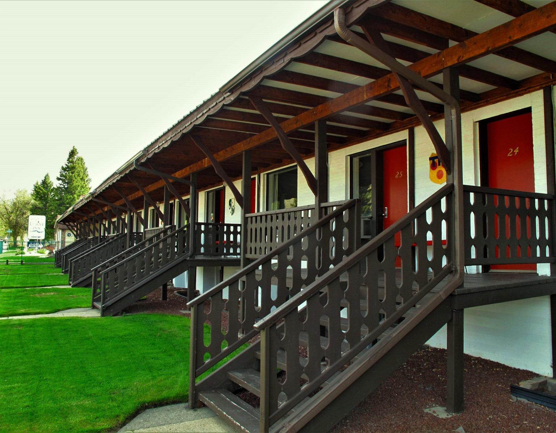 Yodeler Motel by null