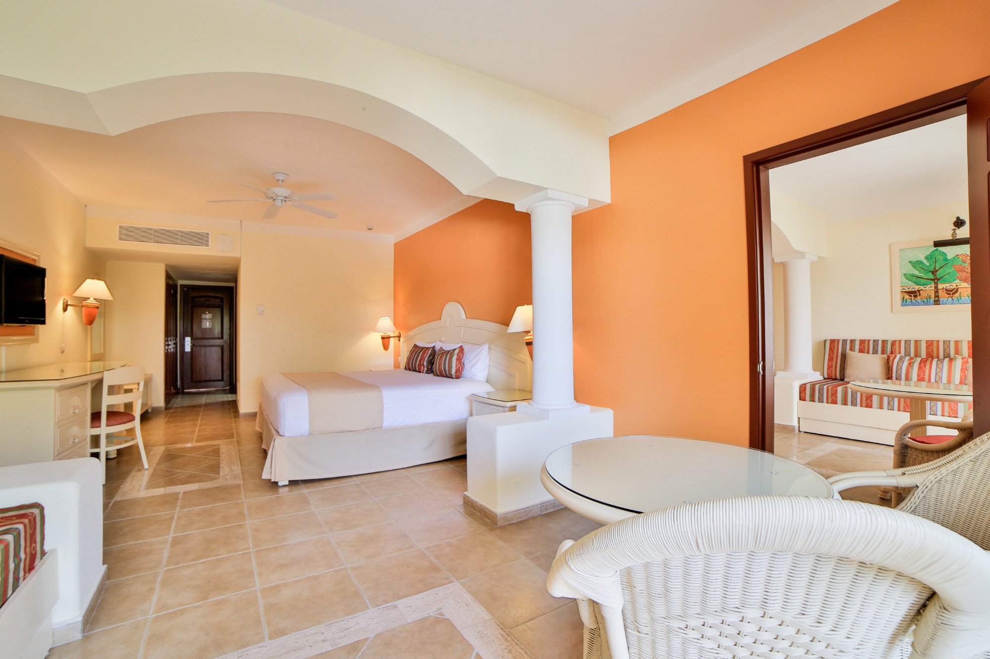 Hotel photo 10 of Bahia Principe Grand Coba.