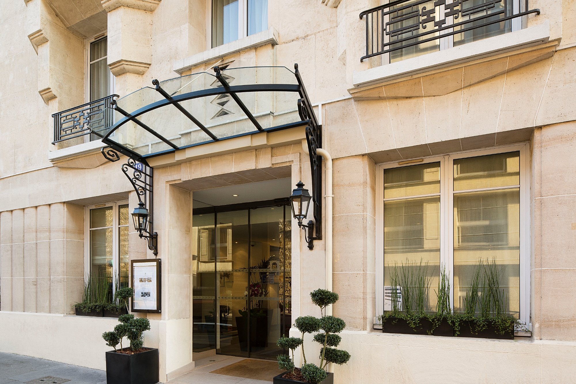 HOTEL VICTOR HUGO PARIS KLEBER 164 2 6 1 Updated 2024