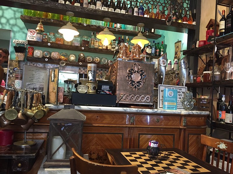 مقهى فيروز