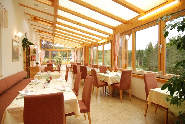 GASTHOF-PENSION NORDWALD - Prices & Inn Reviews (Moorbad Harbach, Austria)