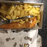 That’s a £4.60 “large cod”... apparently. Barely larger than the fork. Terrible value; that and