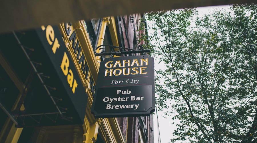 Located at 87 Prince William Street