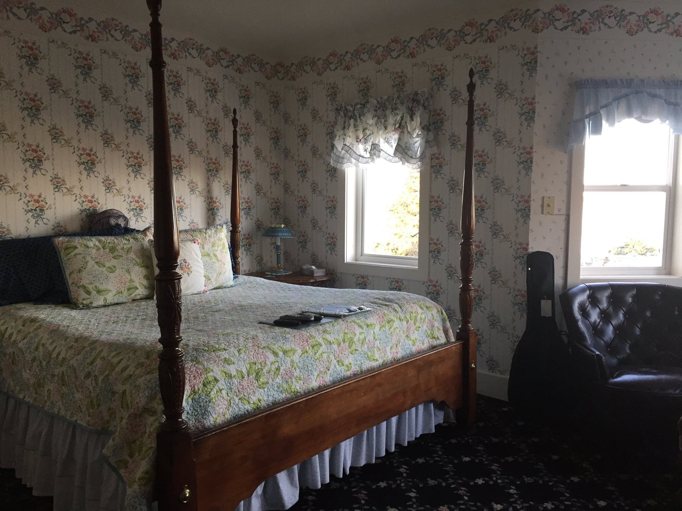 ANCHORAGE INN BED AND BREAKFAST - Prices & B&B Reviews (Coupeville, WA)