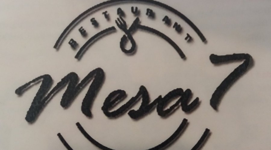 mesa 7 restaurante de comida  novoandina usando los productos de la region de cusco y alrededore