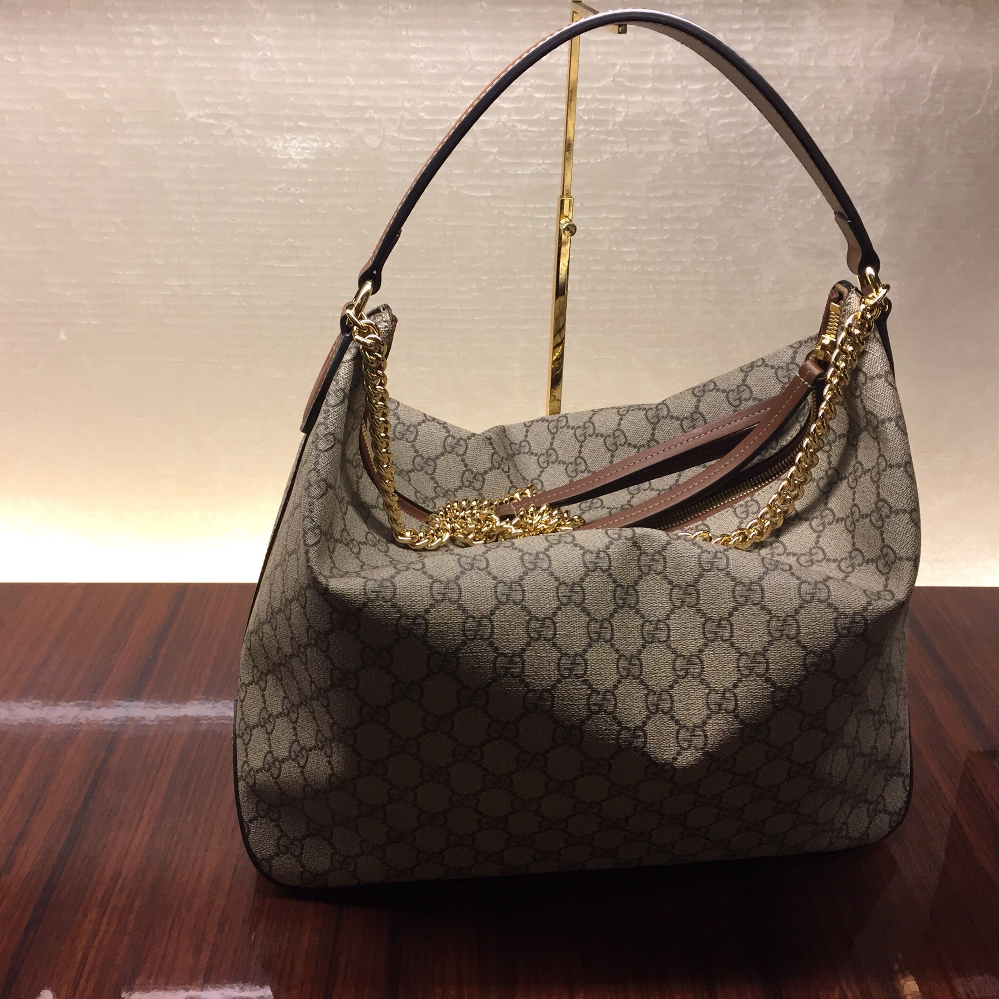 Duty free gucci bag sale