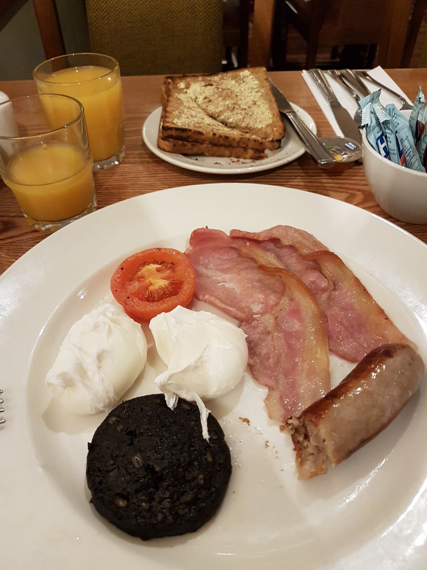 Premier Inn Swansea North
