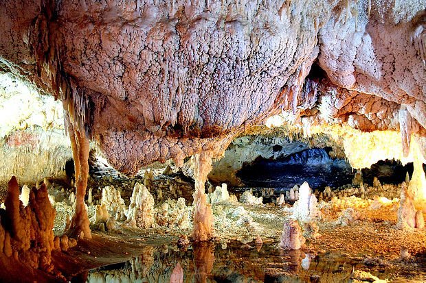 Katalekhor Cave image