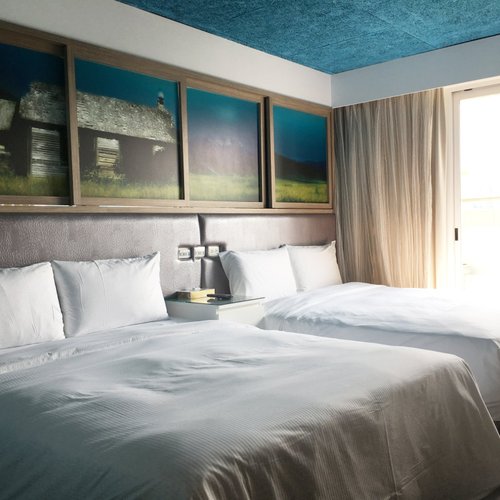 R8 ECO HOTEL $39 ($̶4̶7̶) - Prices & Motel Reviews - Lingya, Kaohsiung