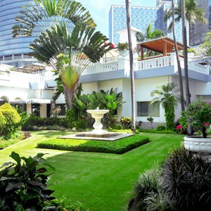 Front Yard view