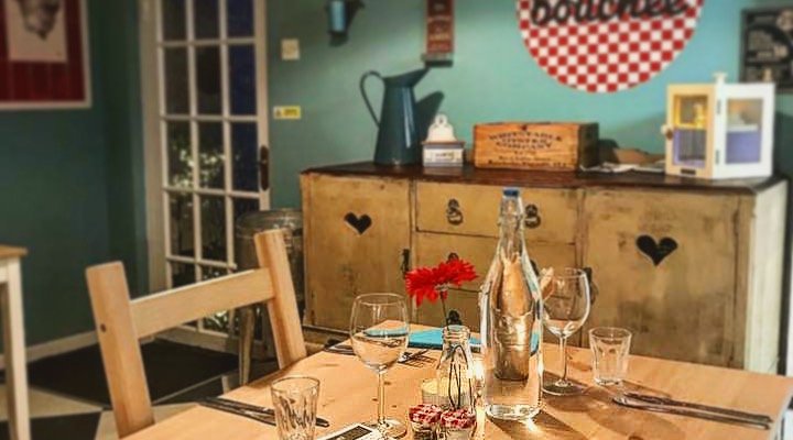 Restaurant interior 