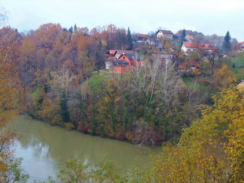 Karlovac County review images