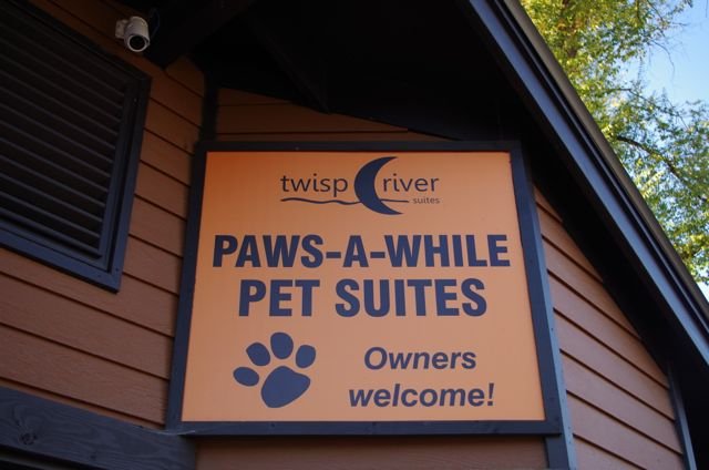 Hotel photo 3 of Twisp River Suites.