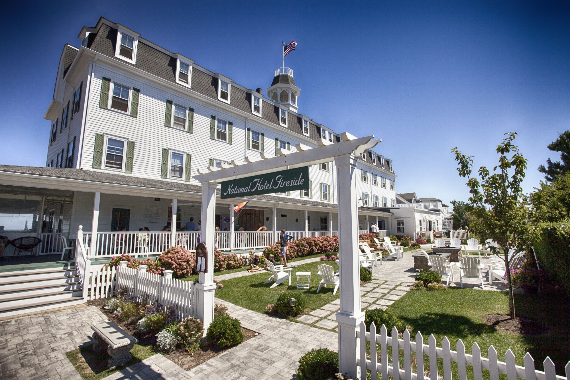 The National Hotel by null