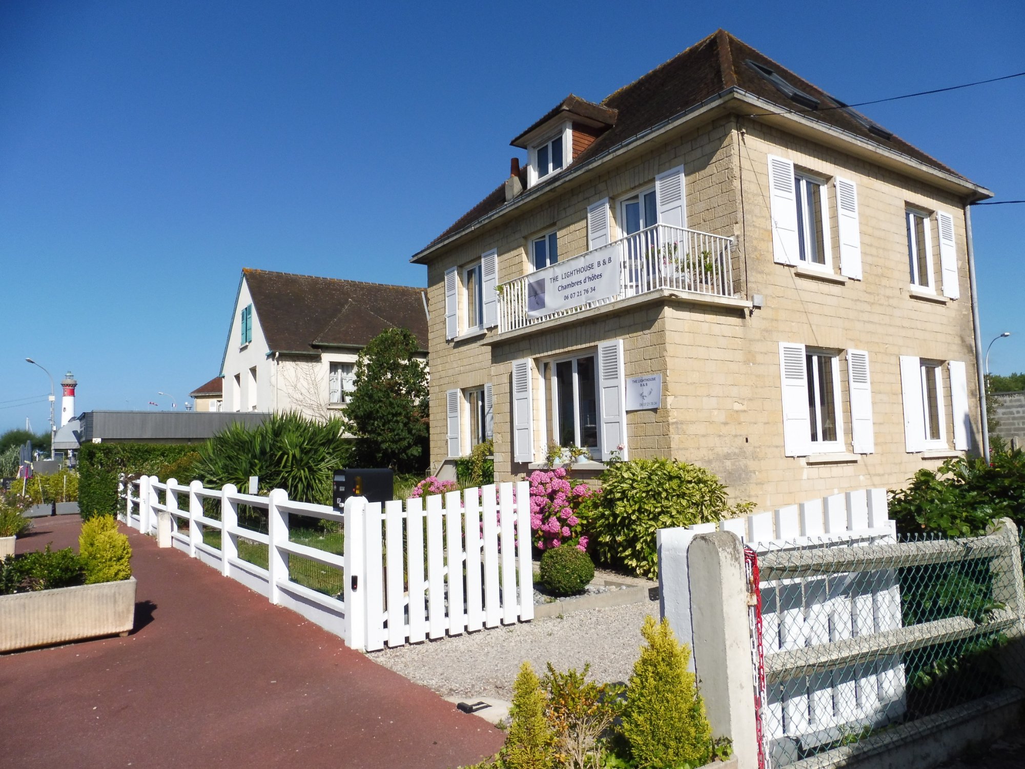 THE LIGHTHOUSE B&B (AU$72): 2022 Prices & Reviews (Ouistreham, Basse ...