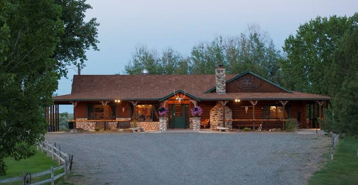 BIGHORN RIVER LODGE - Updated 2024 Reviews (Fort Smith, MT)