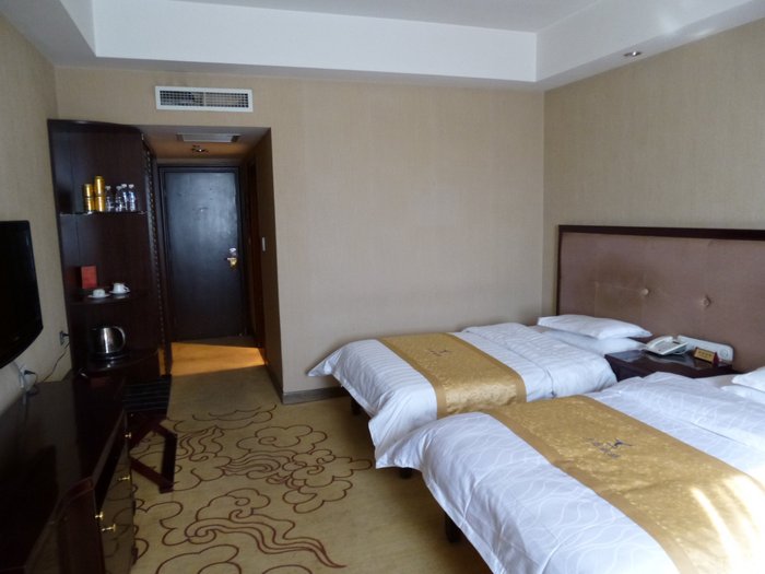 XIZANG TIANHAI HOTEL - Reviews, Photos