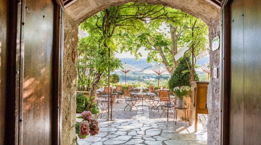 La Bastide de Moustiers image 2 - Full view