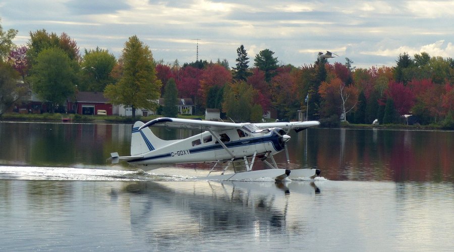 Hydravion à Lac à la Tortue